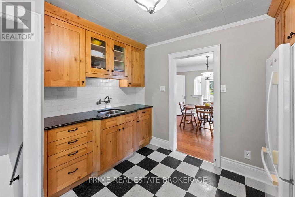 586 Victoria Street, London East, Ontario  N5Y 4B8 - Photo 8 - X13798416