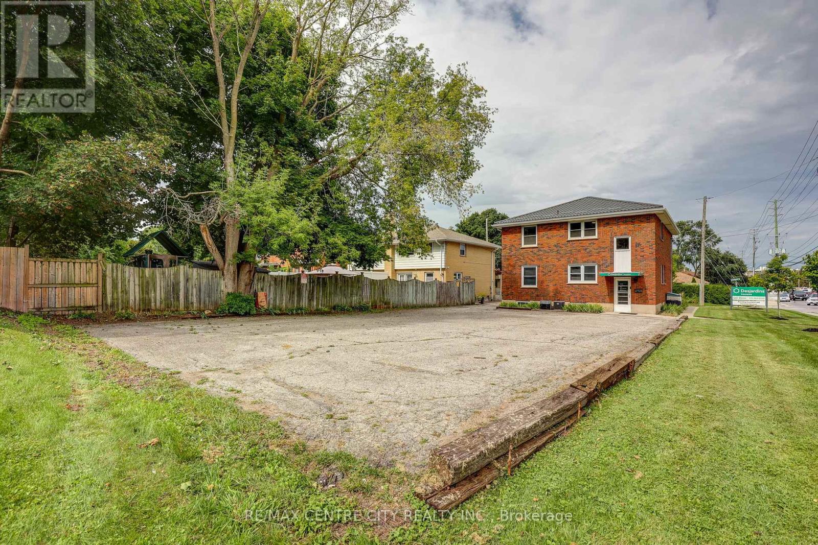 587 Lambton Street, London East, Ontario  N5Y 4G1 - Photo 5 - X13798490