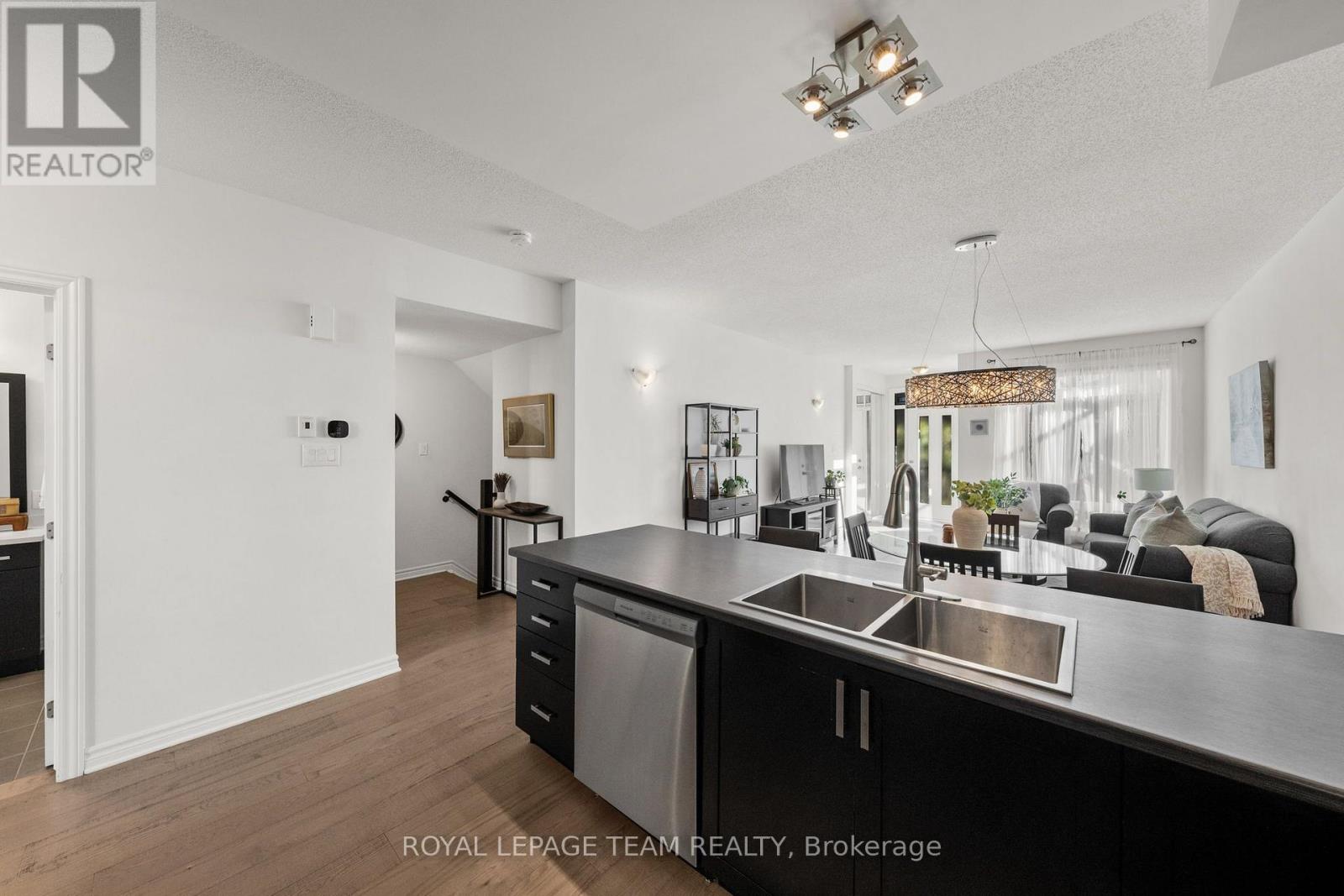 212 Pembina Private, Ottawa, Ontario  K4M 0G7 - Photo 18 - X13798328