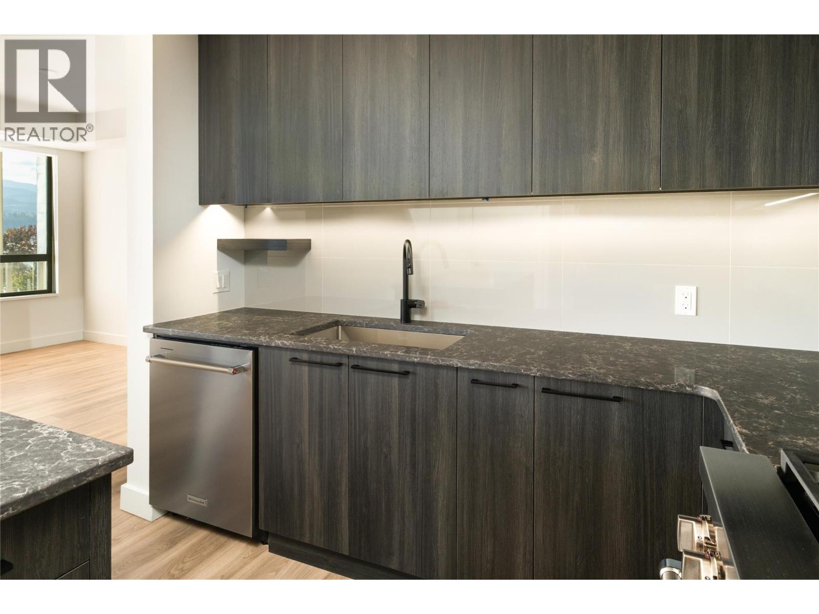 3051 Abbott Street Unit# 512, Kelowna, British Columbia  V1Y 0P1 - Photo 12 - 10397775