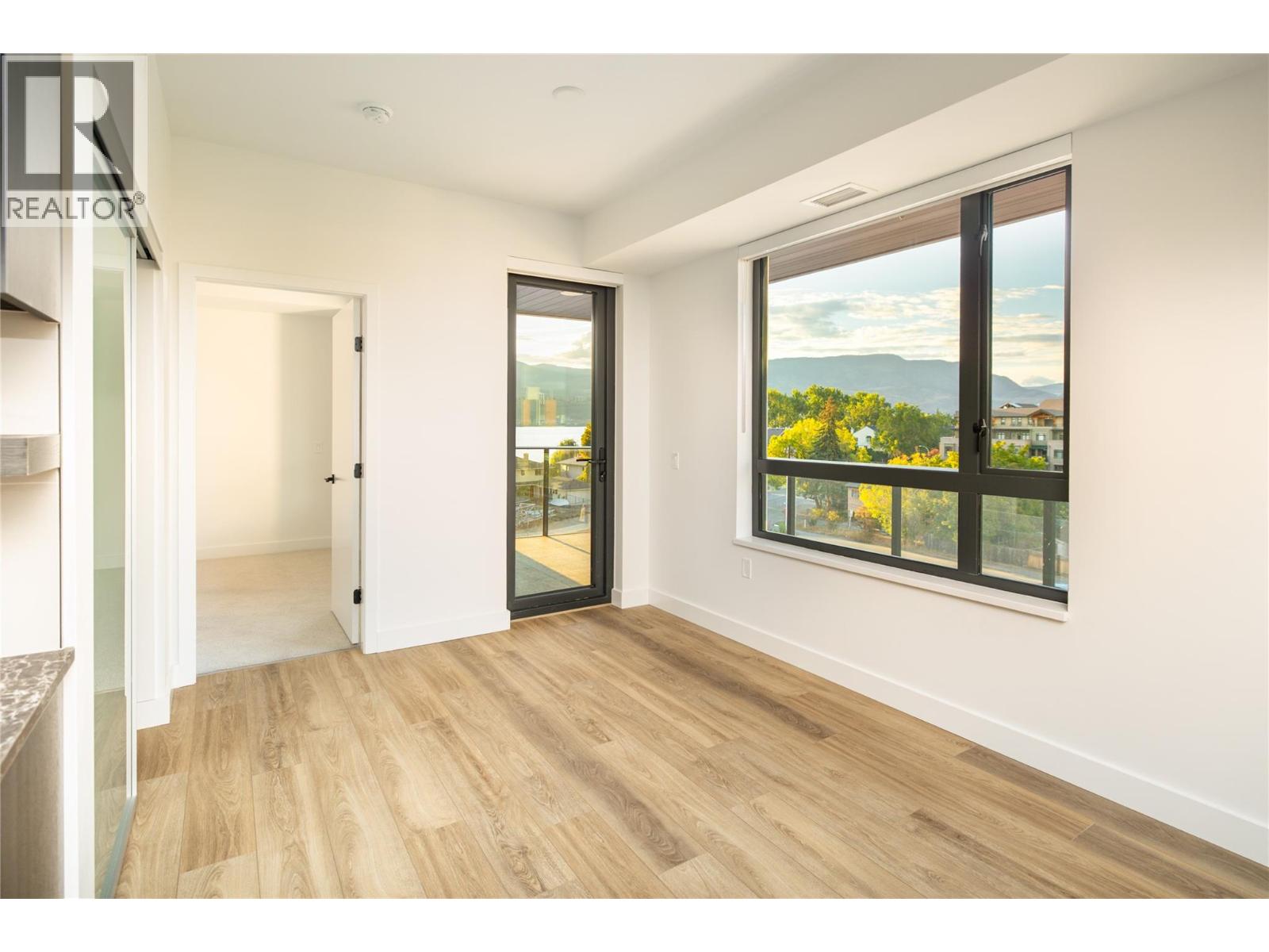 3051 Abbott Street Unit# 401, Kelowna, British Columbia  V1Y 0P1 - Photo 15 - 10397785