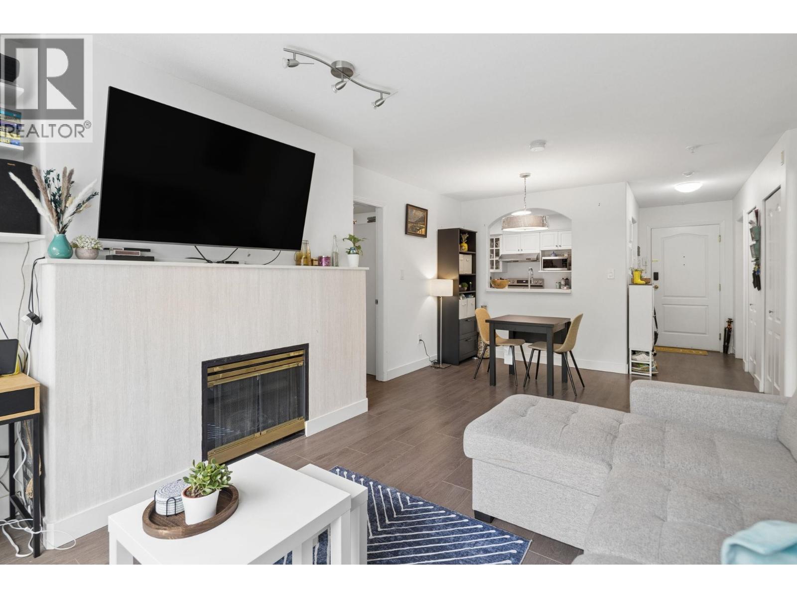 323 5900 Dover Crescent, Richmond, British Columbia  V7C 5R4 - Photo 11 - R3166799