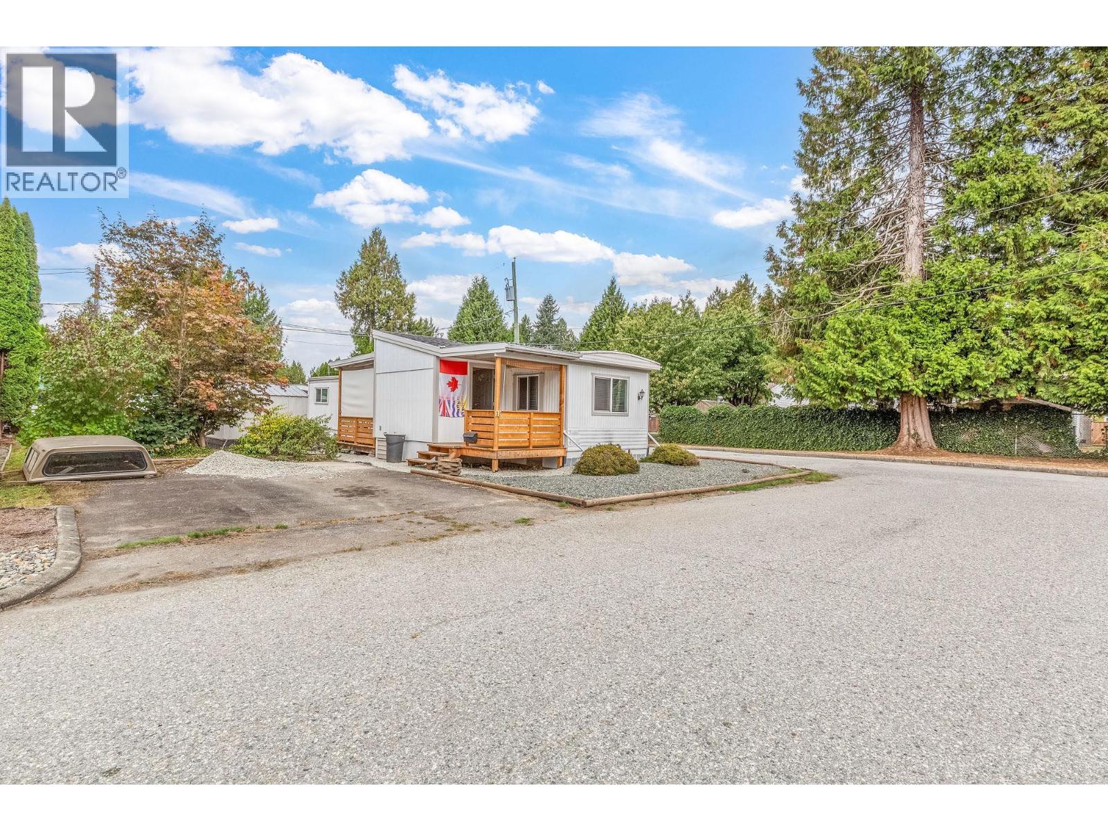 32 21163 LOUGHEED HIGHWAY, maple ridge, British Columbia
