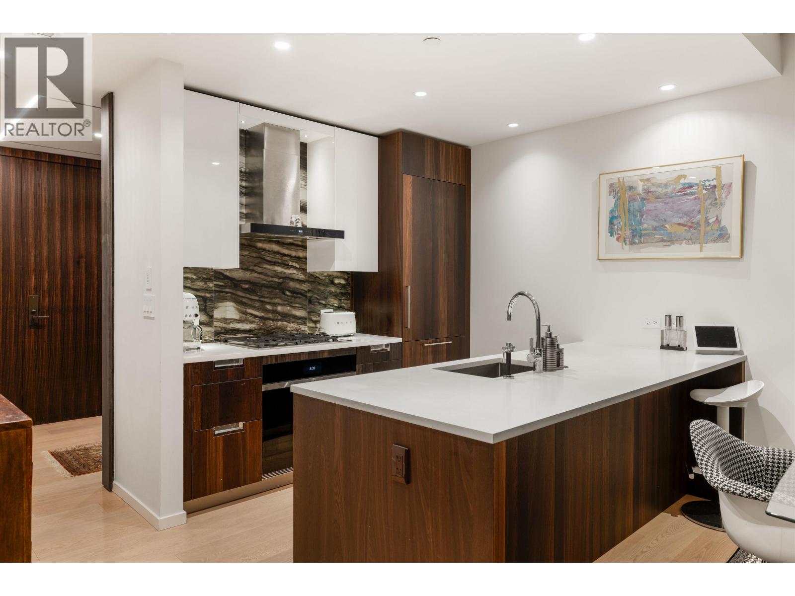 402 1355 Bellevue Avenue, West Vancouver, British Columbia  V7T 0B4 - Photo 13 - R3166651