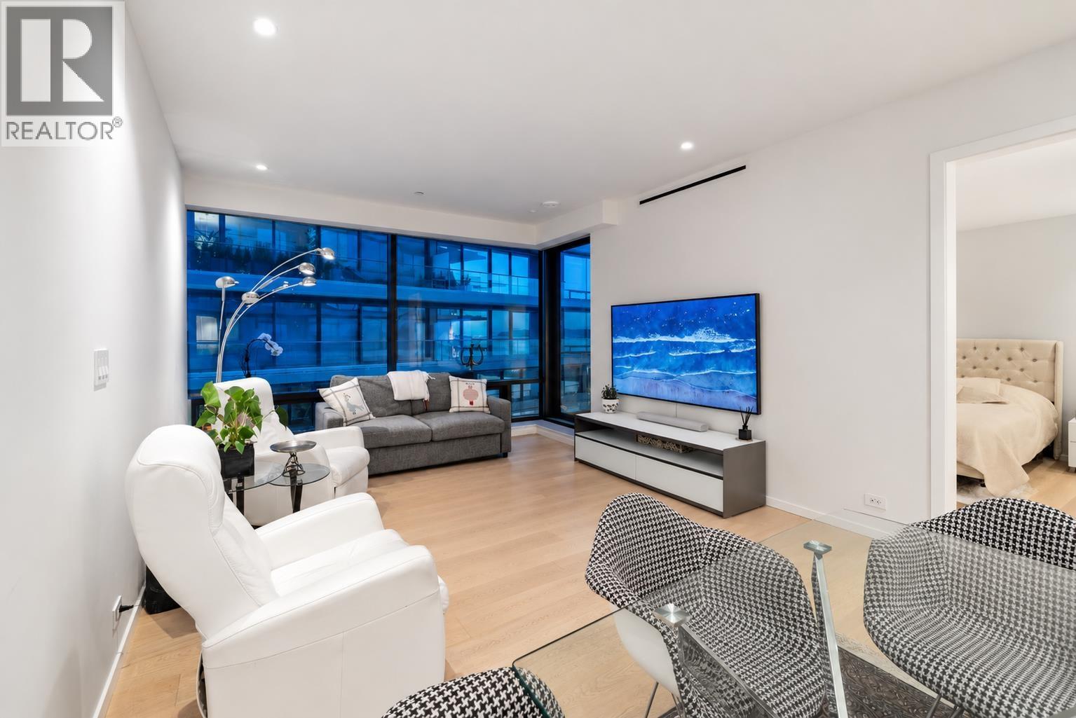 402 1355 Bellevue Avenue, West Vancouver, British Columbia  V7T 0B4 - Photo 8 - R3166651