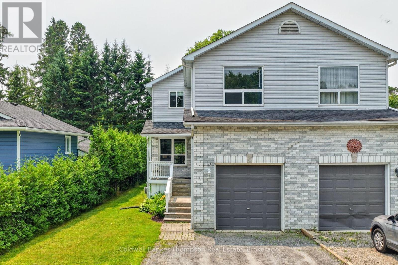 15 Sabrina Park Drive, Huntsville, Ontario P1H 1L8 - Photo 2 - X13798452