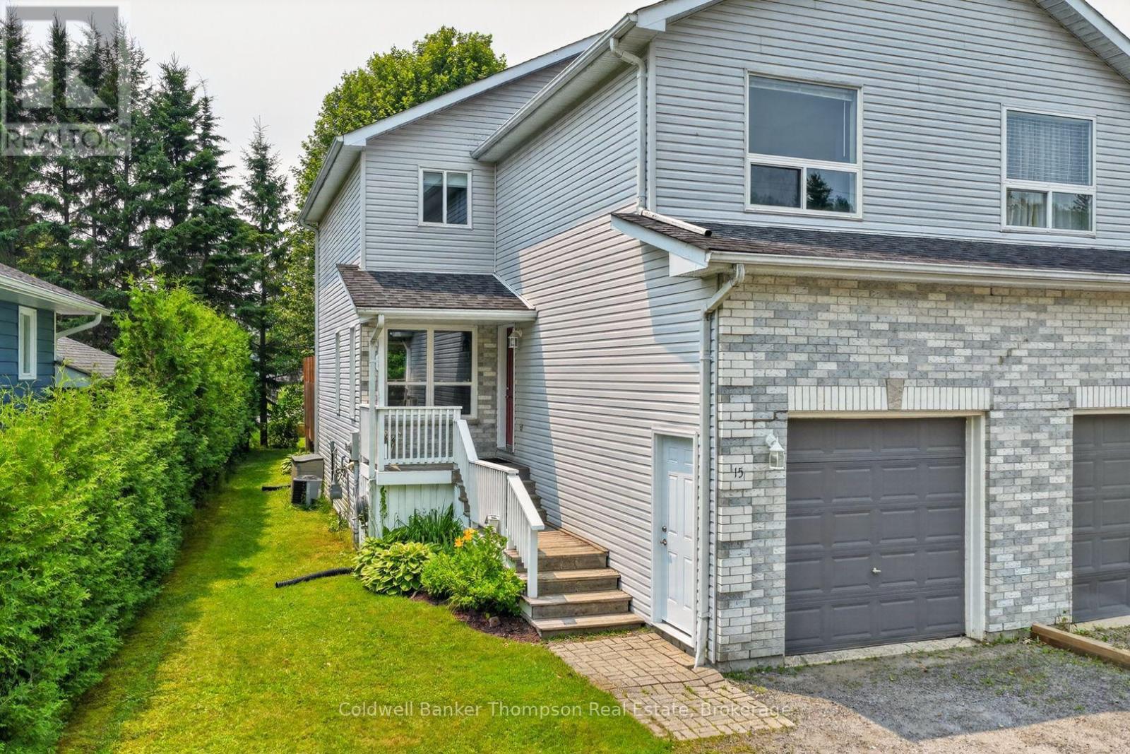 15 Sabrina Park Drive, Huntsville, Ontario P1H 1L8 - Photo 3 - X13798452