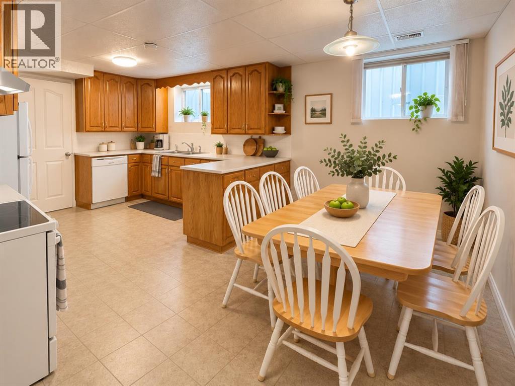 42 Staffordville Crescent N, Lethbridge, Alberta  T1H 5R2 - Photo 19 - A2345595