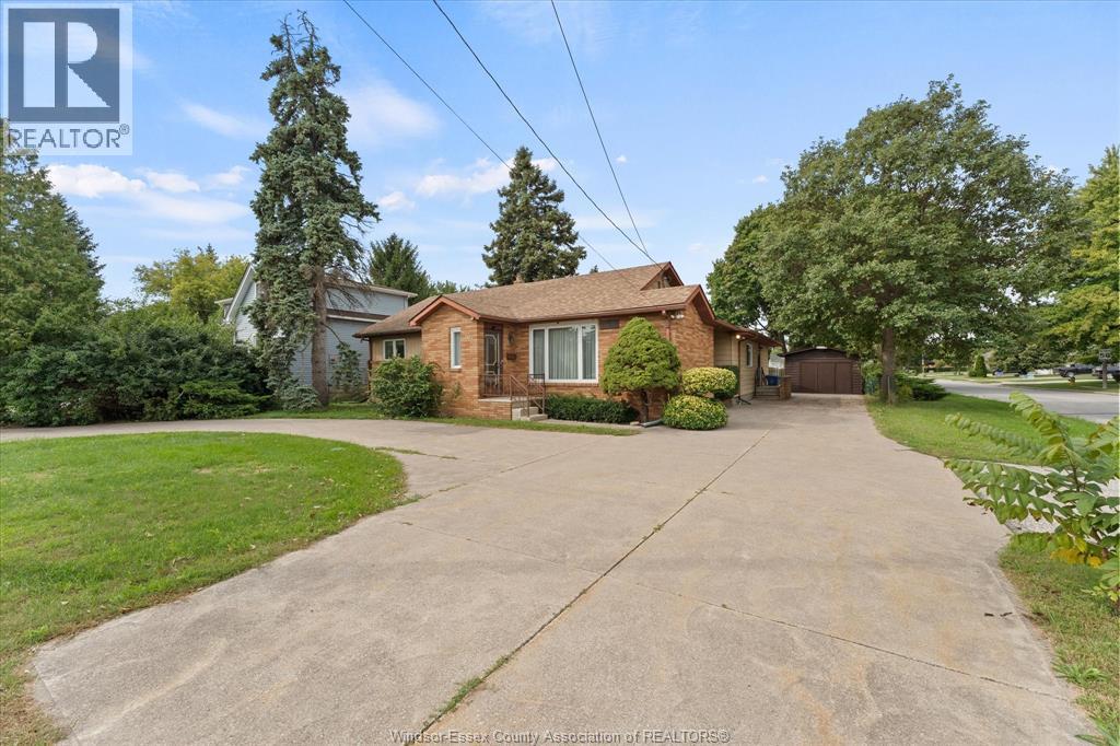 1653 Lesperance, Tecumseh, Ontario  N8N 1Y2 - Photo 5 - 26022939