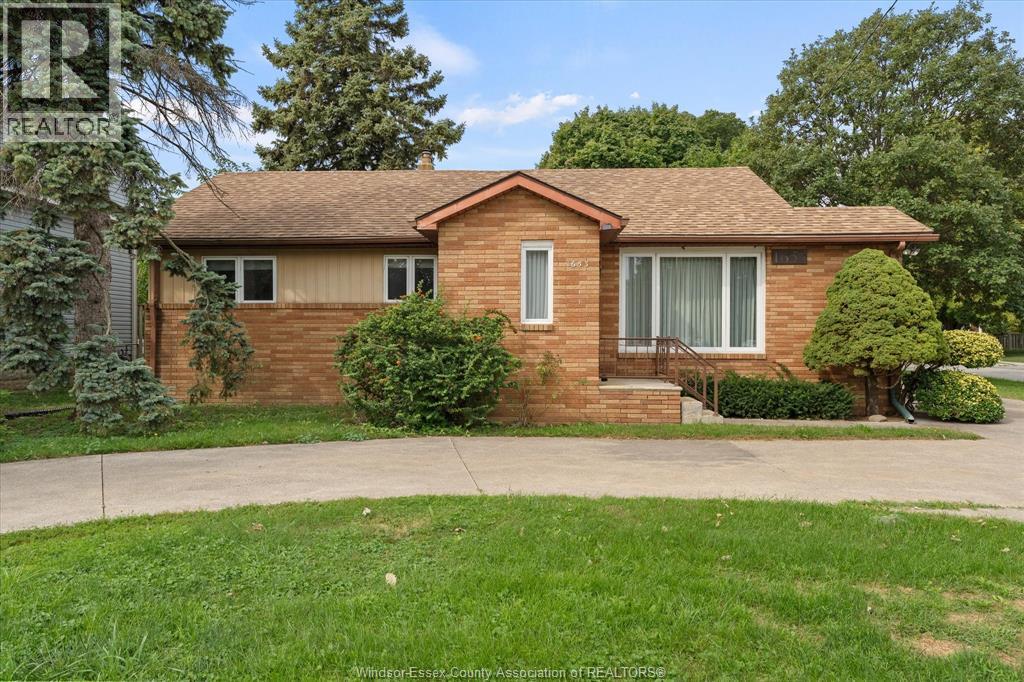 1653 Lesperance, Tecumseh, Ontario  N8N 1Y2 - Photo 32 - 26022939