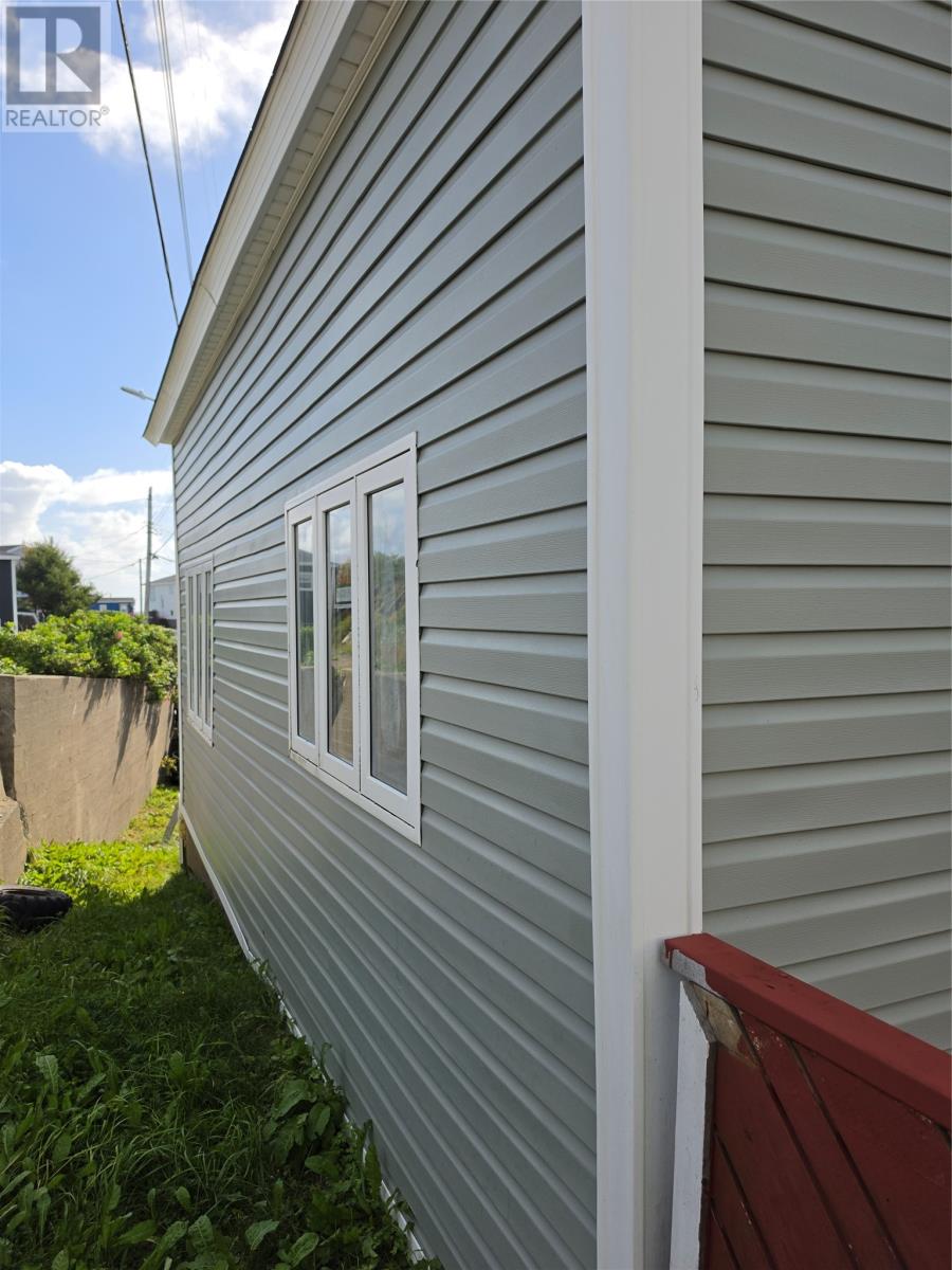 70 LeGallais Street, Channel Port aux Basques — photo 34