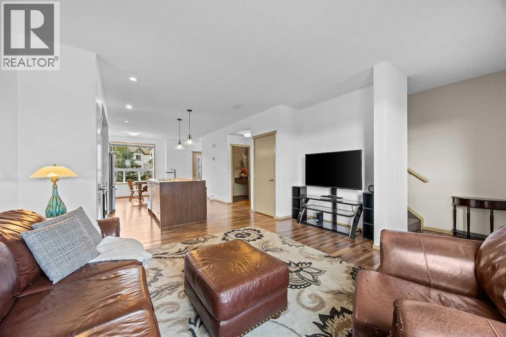 280 Copperstone Cove SE, Calgary, Alberta  T2Z 0L4 - Photo 5 - A2344403