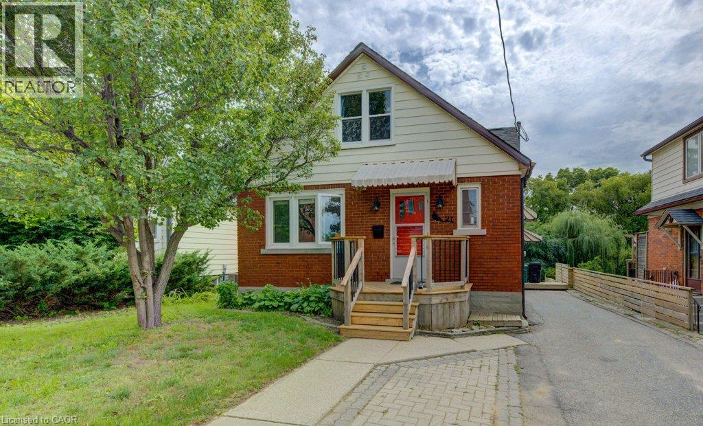 21 WAVERLY Road, Kitchener, Ontario