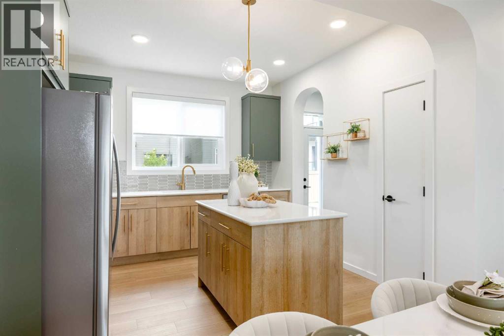 63 Osprey Hill Point SW, Calgary, Alberta  T3B 6R9 - Photo 4 - A2345779