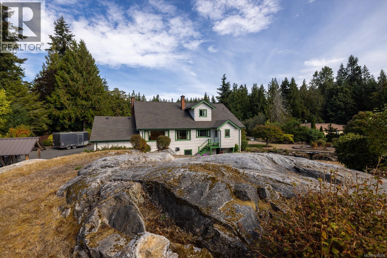 8620 Forest Park Pl, North Saanich, British Columbia V8L 5Z7 - Photo 8 - 1049358