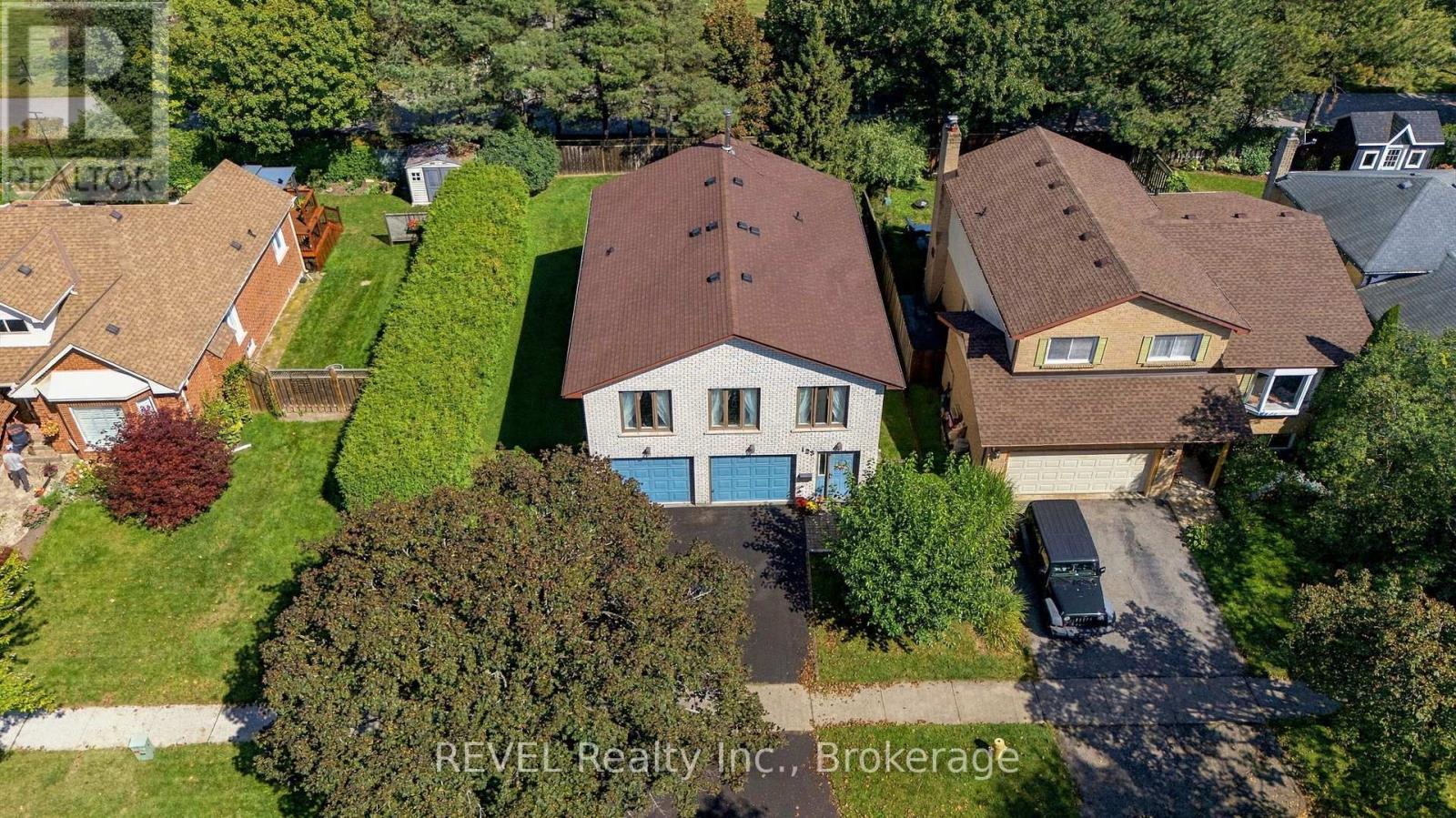 123 Ardwick Street, Whitby, Ontario  L1N 8A2 - Photo 4 - E13795204