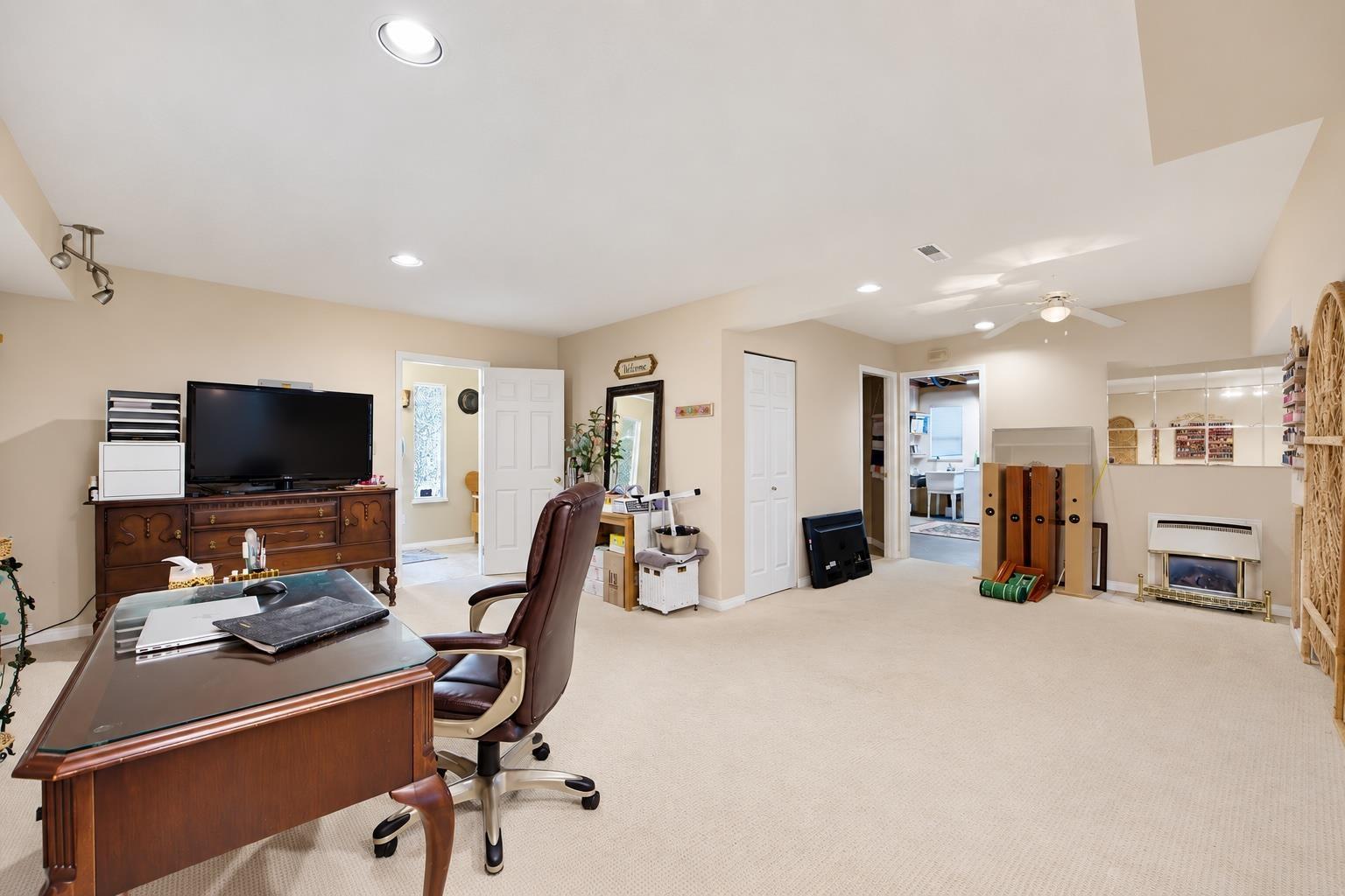 36042 Southridge Place, Abbotsford, British Columbia  V3G 1E2 - Photo 31 - R3161559