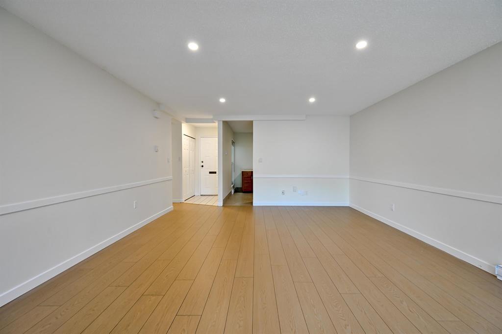 72 3030 Trethewey Street, Abbotsford, British Columbia  V2T 4N2 - Photo 5 - R3165750