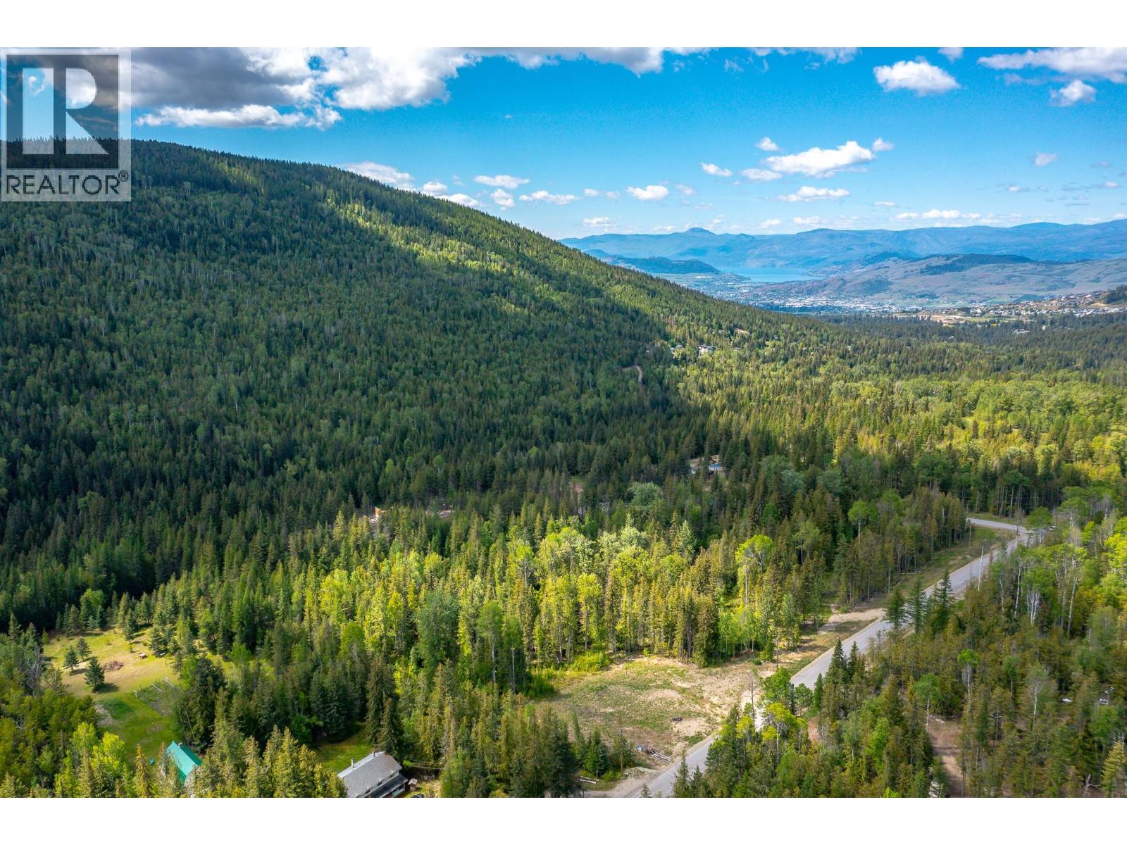 8290 Lincoln Road, Vernon, British Columbia  V1B 3M8 - Photo 10 - 10388369