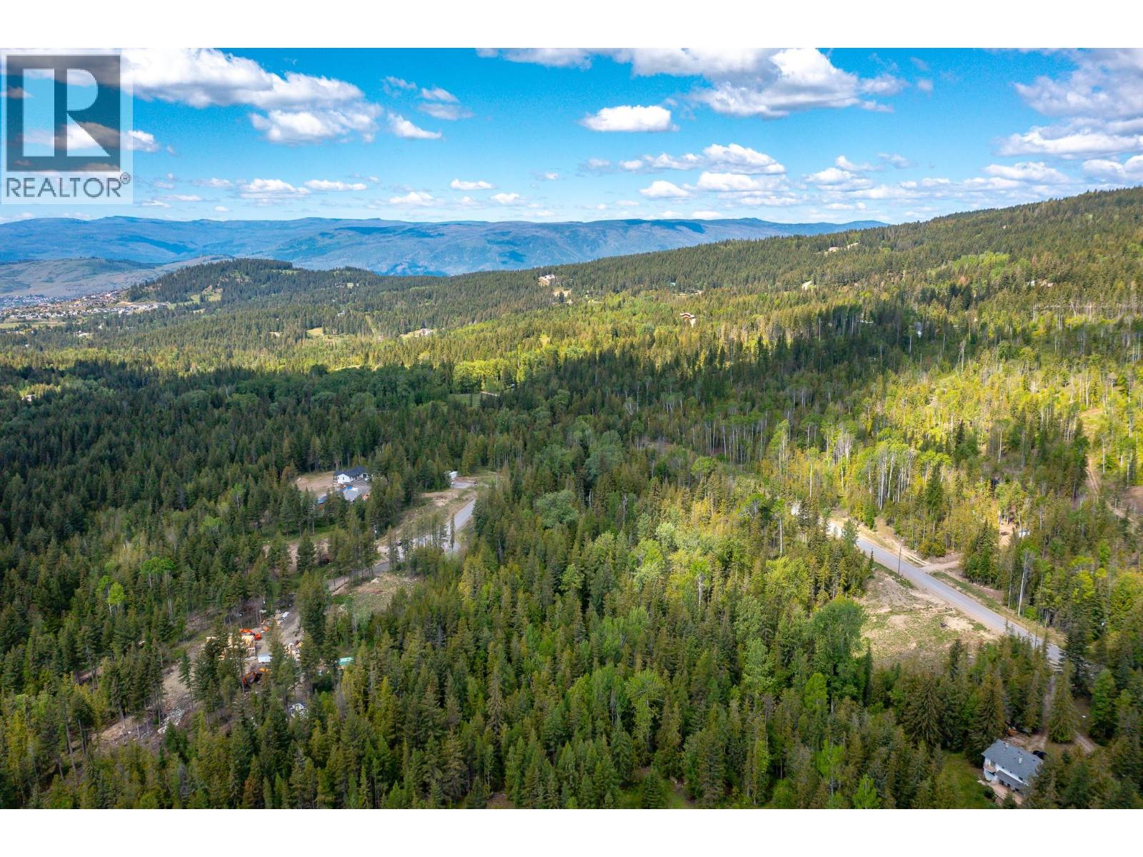 8290 Lincoln Road, Vernon, British Columbia  V1B 3M8 - Photo 6 - 10388369
