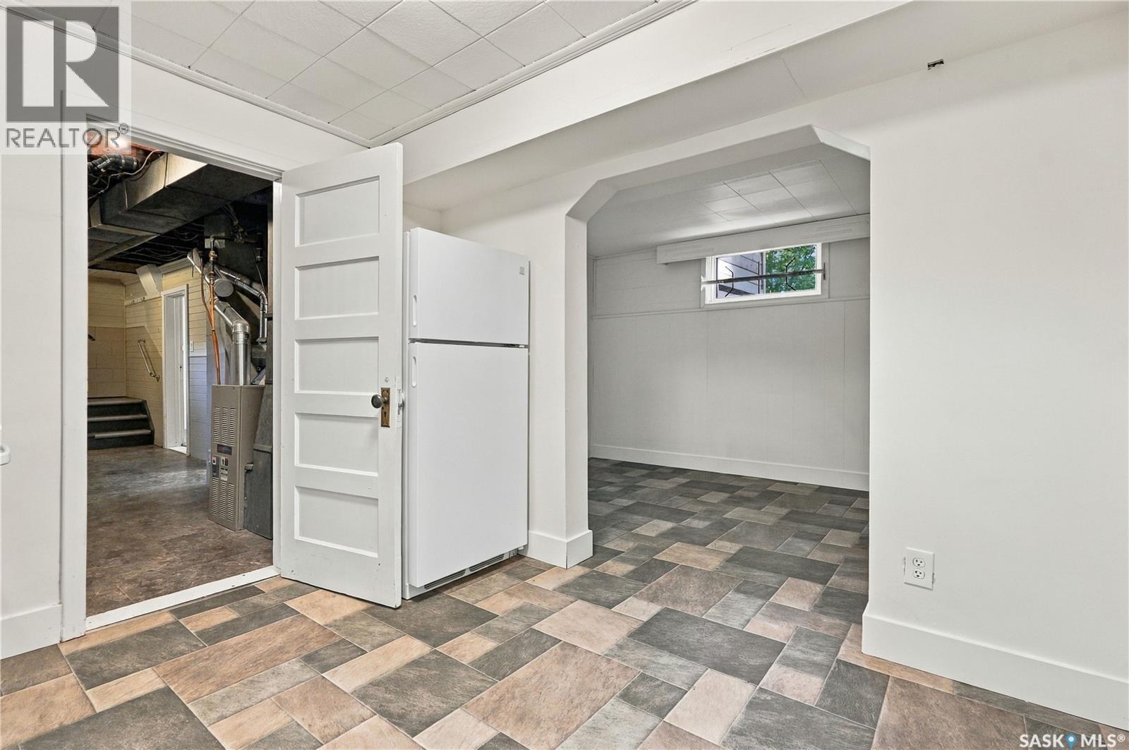 216 25th Street W, Saskatoon, Saskatchewan  S7L 0C4 - Photo 36 - SK048758