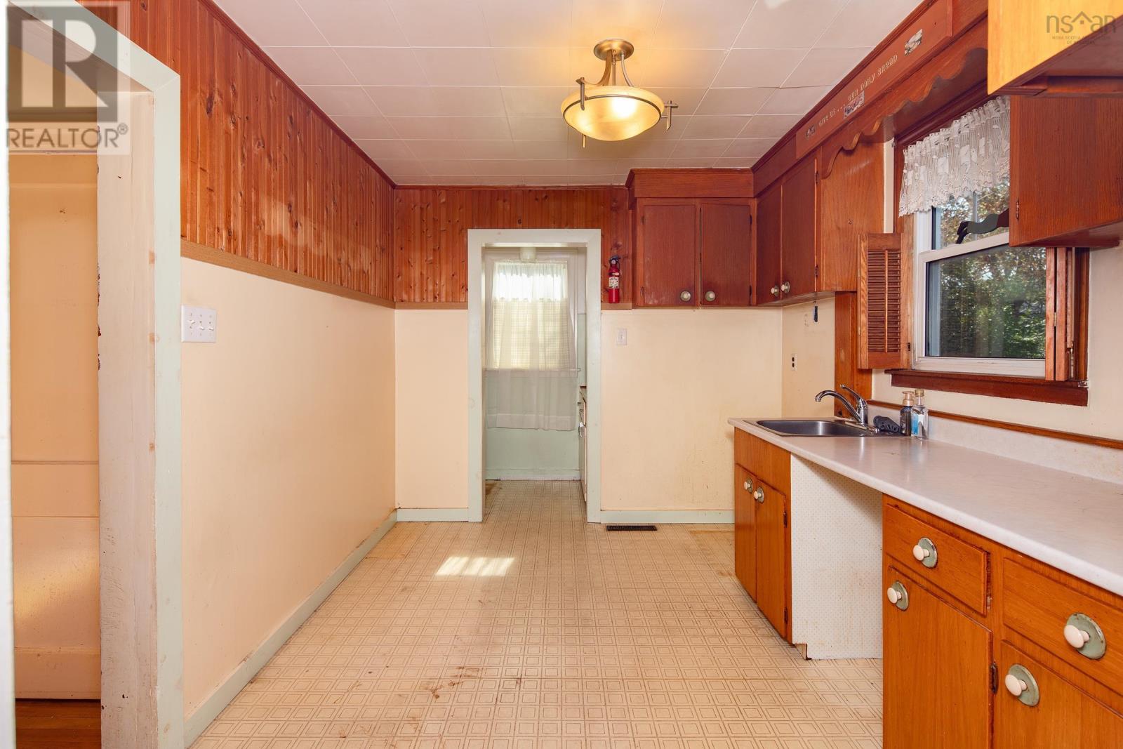 6446 Edinburgh Street, Halifax, Nova Scotia B3L 1W5 - Photo 10 - 202623668