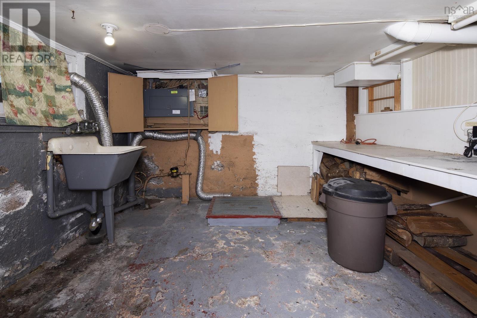 6446 Edinburgh Street, Halifax, Nova Scotia B3L 1W5 - Photo 35 - 202623668
