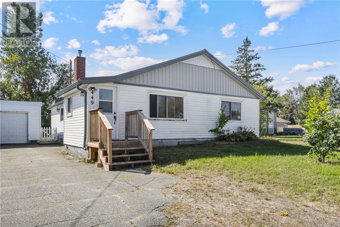 449 Adelaide Street, Espanola, Ontario  P5E 1K5 - Photo 1 - 2130448