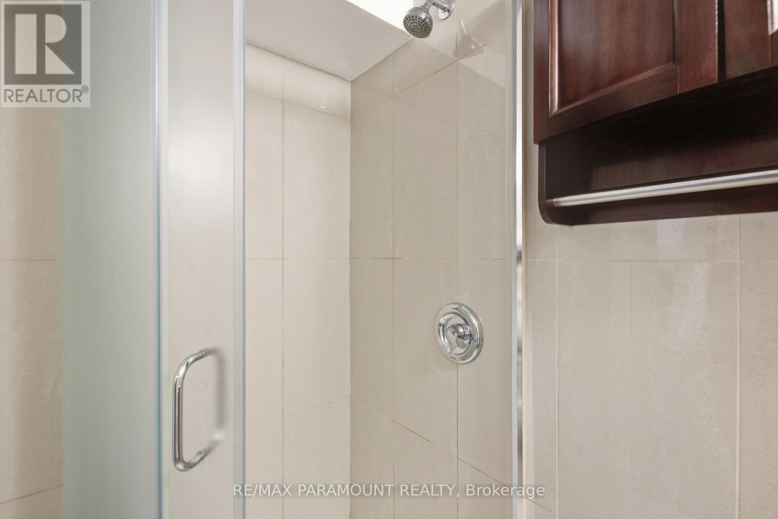 16 Gleneaden Court, Brampton, Ontario  L6S 2J7 - Photo 38 - W13797286