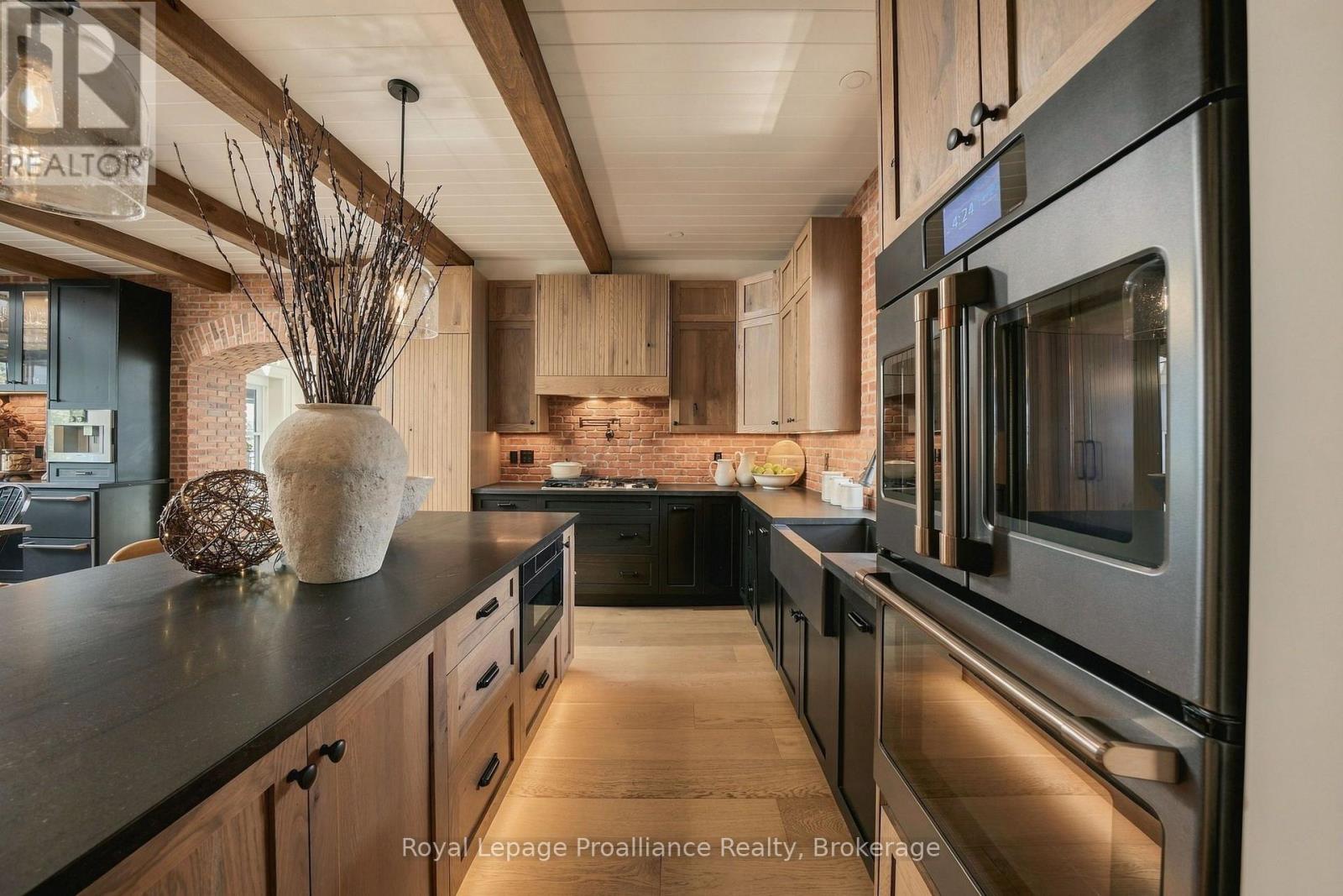 348 Massasauga Road, Prince Edward County, Ontario  K8N 4Z7 - Photo 10 - X13798798