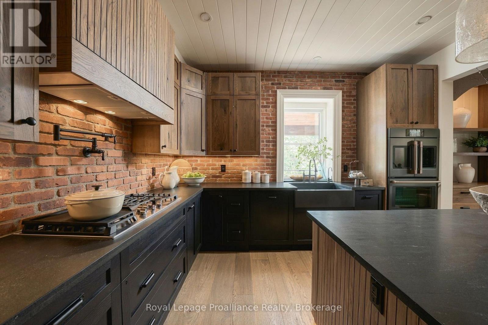 348 Massasauga Road, Prince Edward County, Ontario  K8N 4Z7 - Photo 11 - X13798798