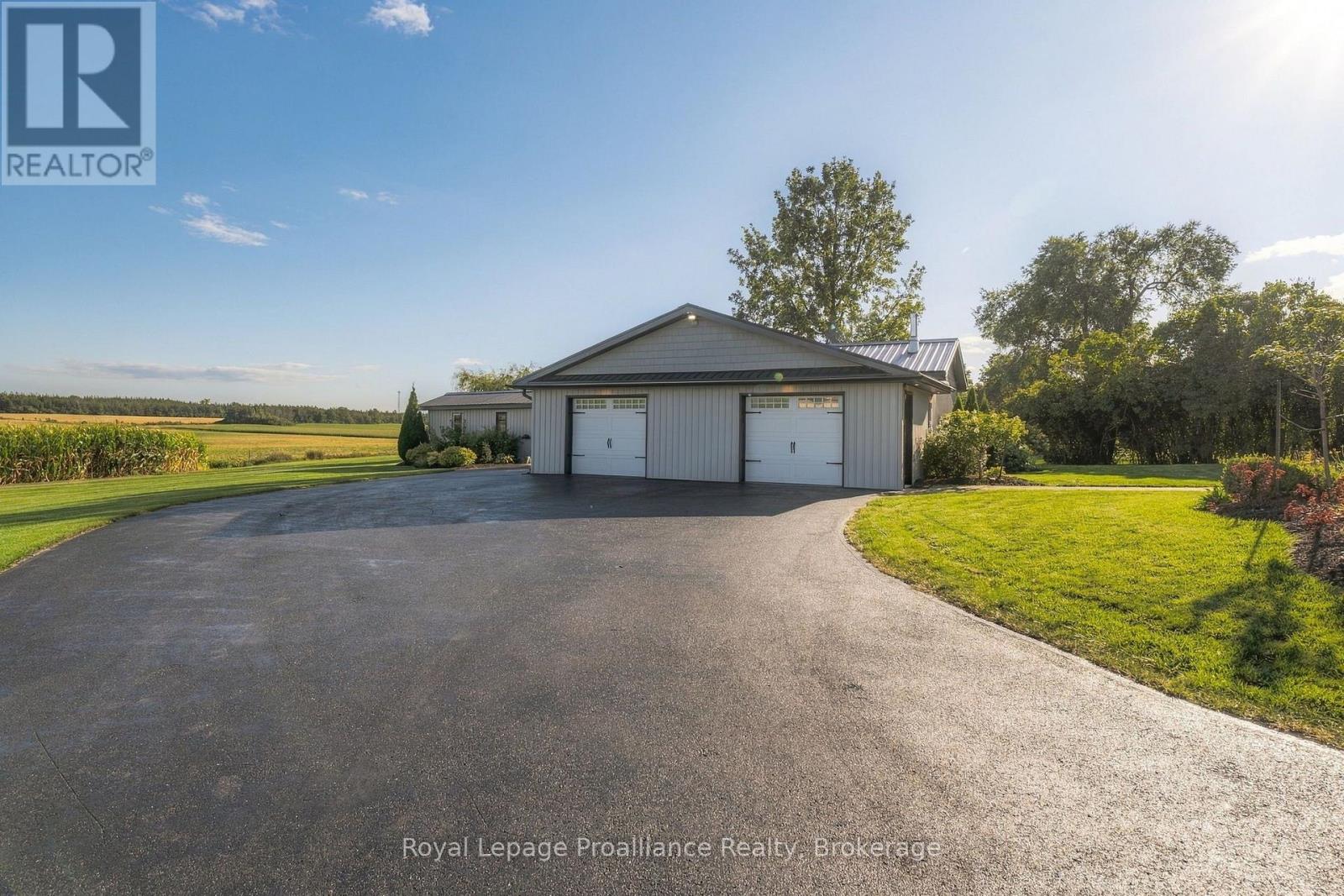 348 Massasauga Road, Prince Edward County, Ontario  K8N 4Z7 - Photo 27 - X13798798