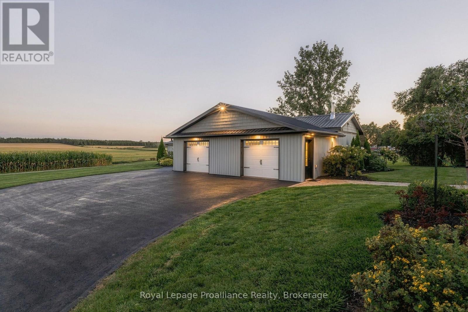 348 Massasauga Road, Prince Edward County, Ontario  K8N 4Z7 - Photo 44 - X13798798