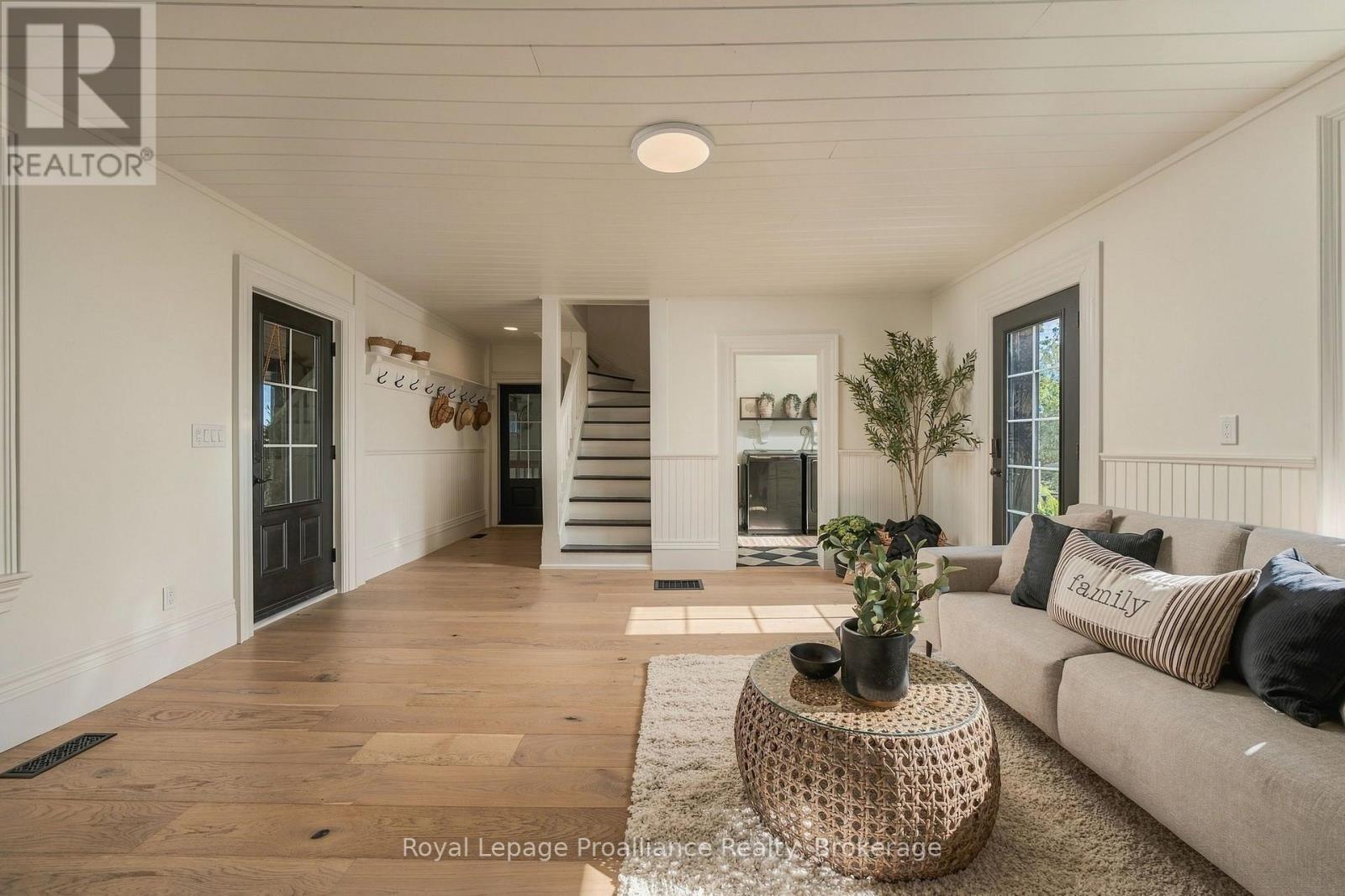 348 Massasauga Road, Prince Edward County, Ontario  K8N 4Z7 - Photo 6 - X13798798