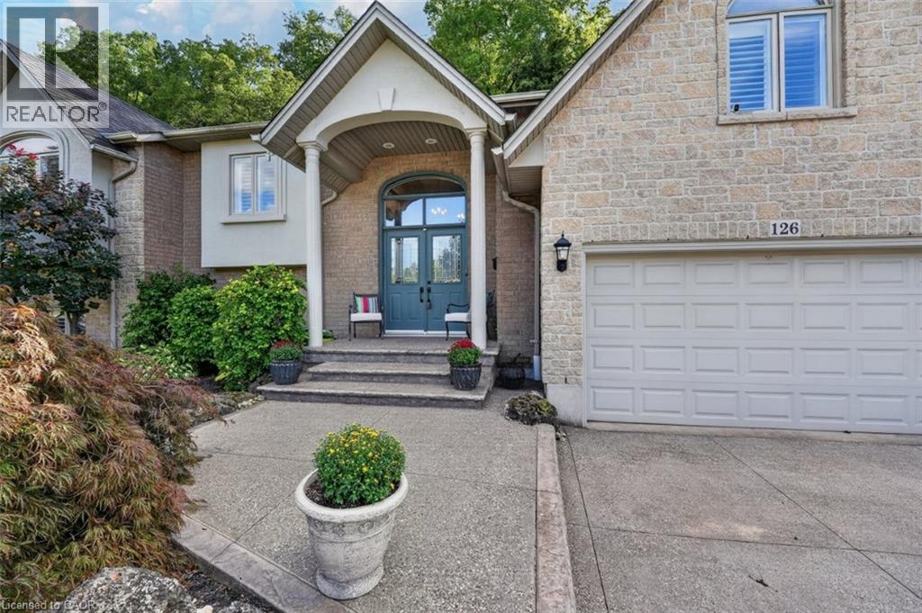 126 Dorchester Drive, Grimsby, Ontario  L3M 1A8 - Photo 5 - 40861867
