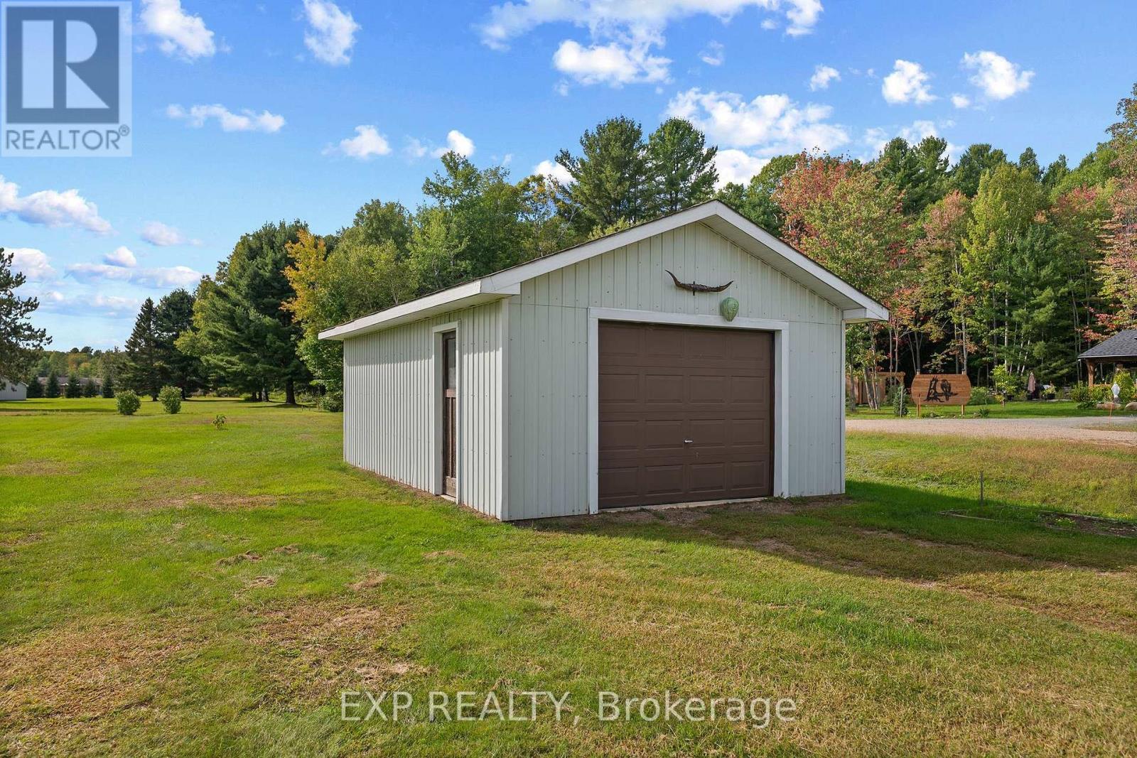 17 Casey Street, Madawaska Valley, Ontario  K0J 1B0 - Photo 24 - X13798636