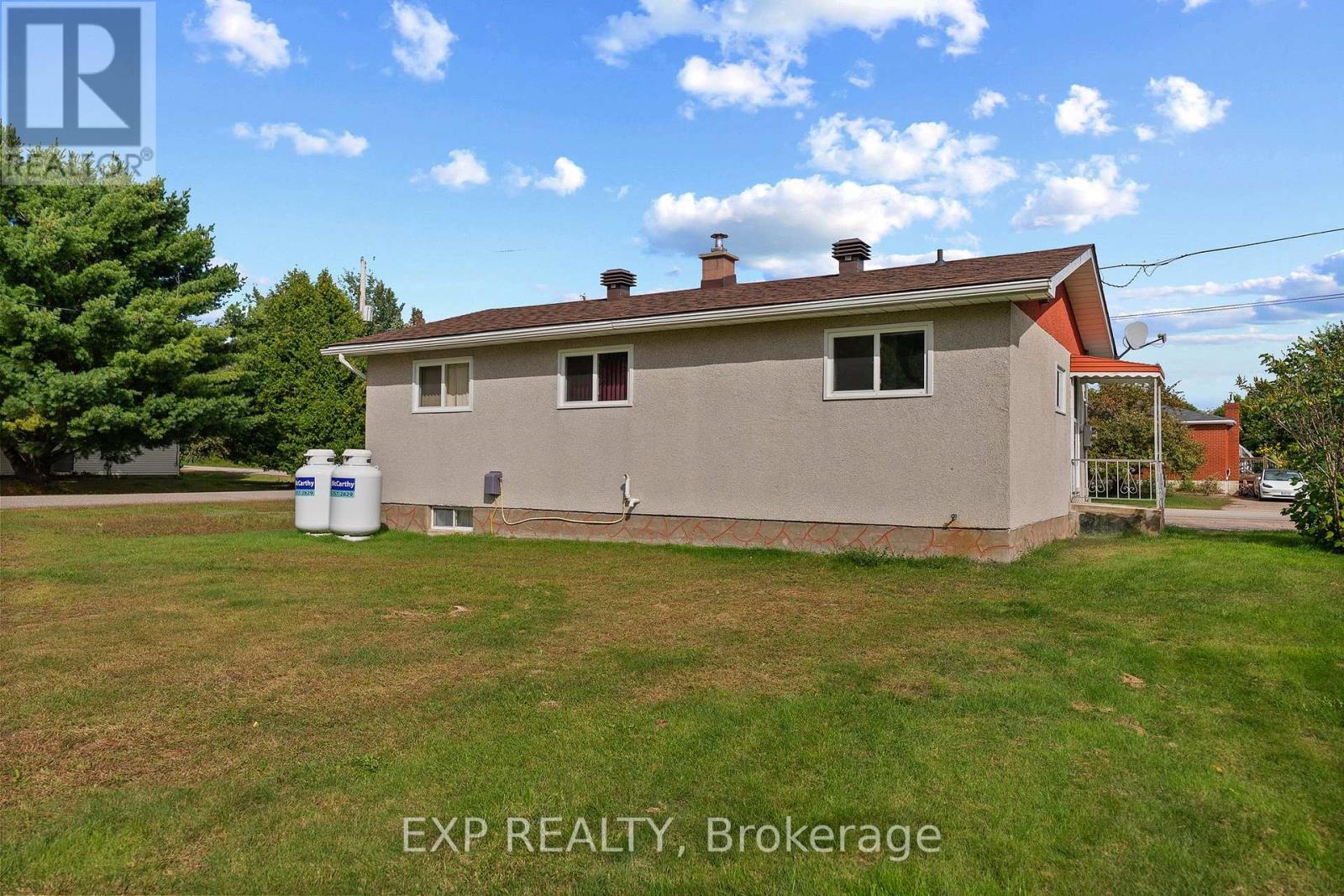 17 Casey Street, Madawaska Valley, Ontario  K0J 1B0 - Photo 29 - X13798636