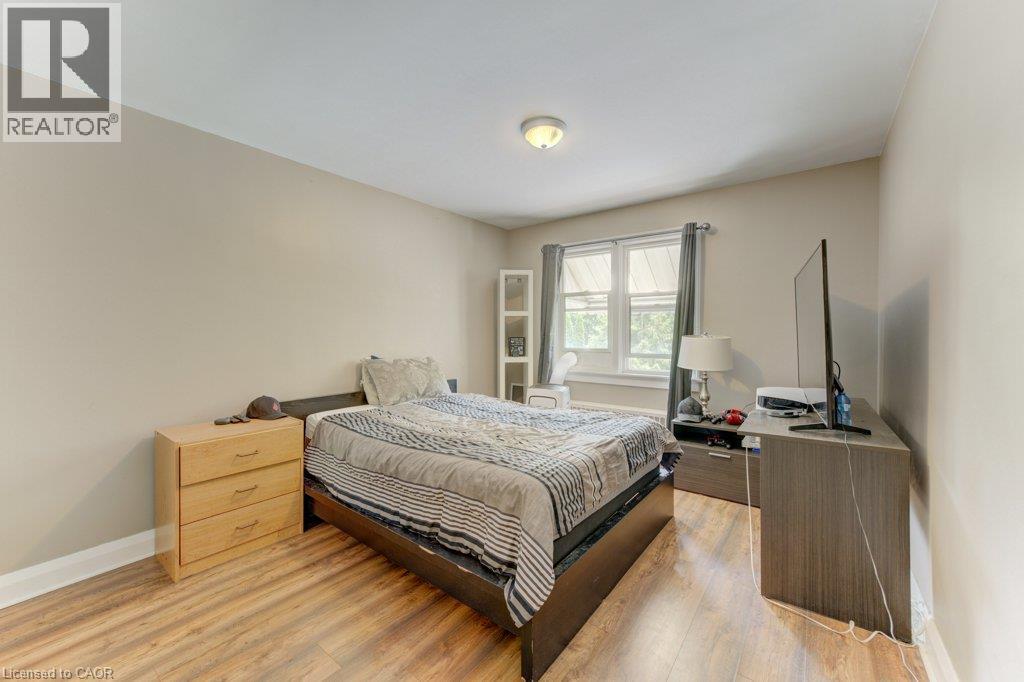21 Waverly Road, Kitchener, Ontario  N2G 2E1 - Photo 15 - 40864295