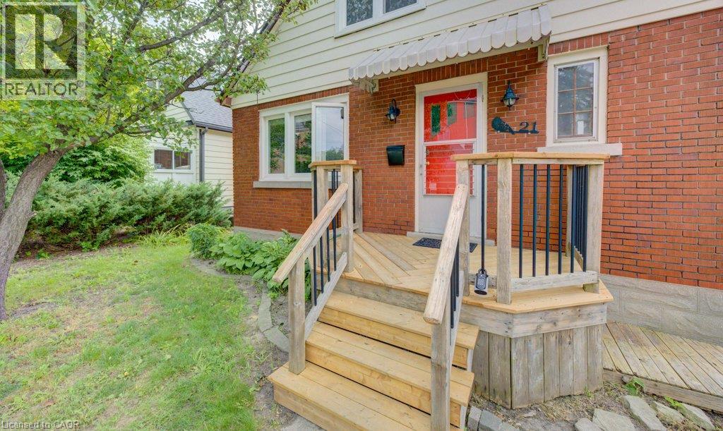 21 Waverly Road, Kitchener, Ontario  N2G 2E1 - Photo 3 - 40864295