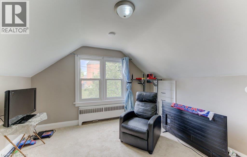 21 Waverly Road, Kitchener, Ontario  N2G 2E1 - Photo 24 - 40864295