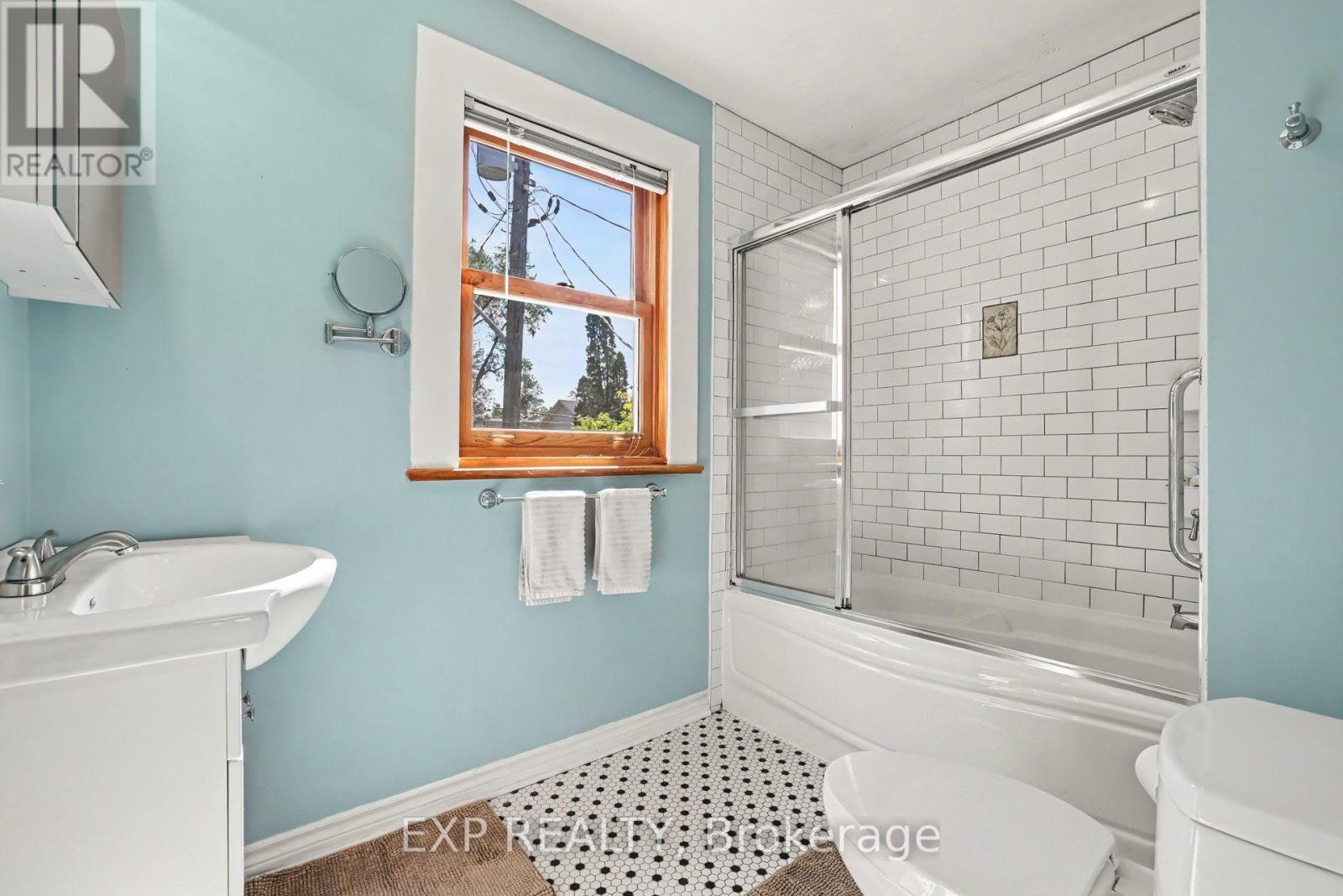 385 Templeton Street, Ottawa, Ontario K1N 6Y1 - Photo 21 - X13798582