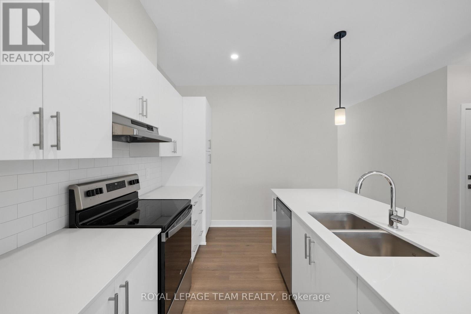 1068 Dobbie Street, Brockville, Ontario K6V 0G8 - Photo 13 - X13798682