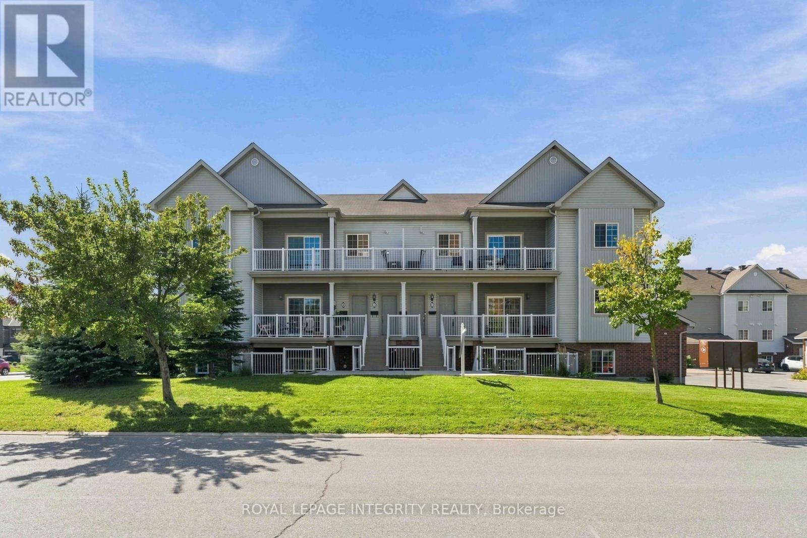100 D ARTESA PRIVATE, Ottawa, Ontario