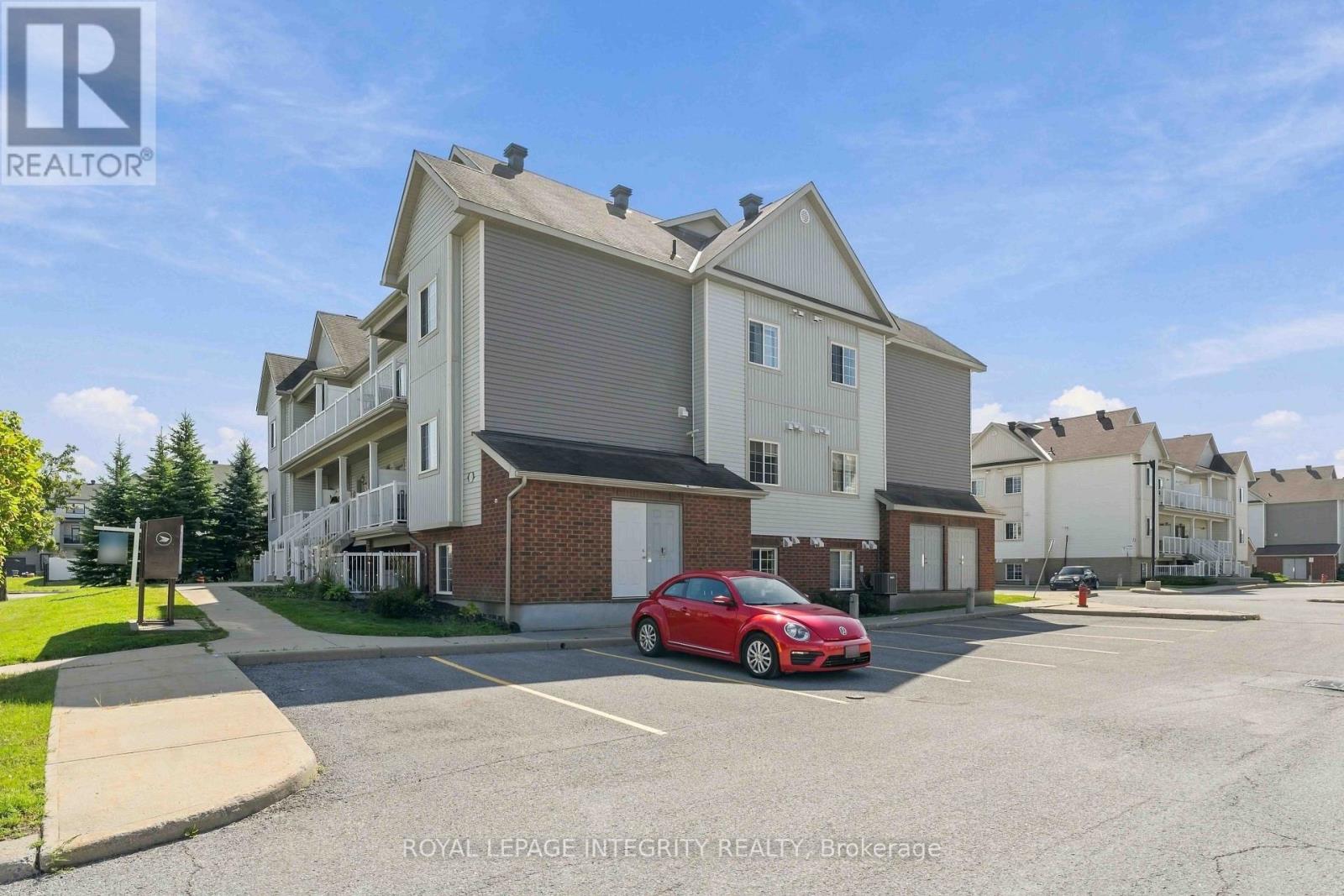 100 D Artesa Private, Ottawa, Ontario  K2S 0J8 - Photo 2 - X13798692