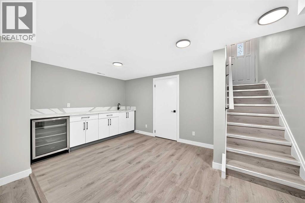 3824 Brooklyn Crescent NW, Calgary, Alberta  T2l 1H2 - Photo 33 - A2345969