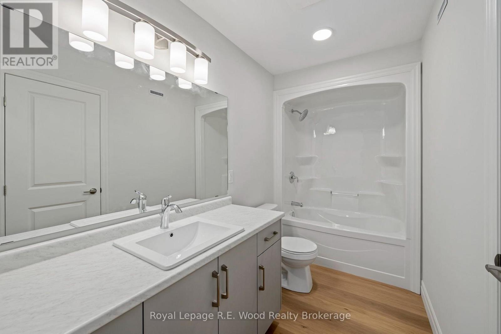 11 Hoylake Road, St. Thomas, Ontario  N5R 0R9 - Photo 18 - X13798622