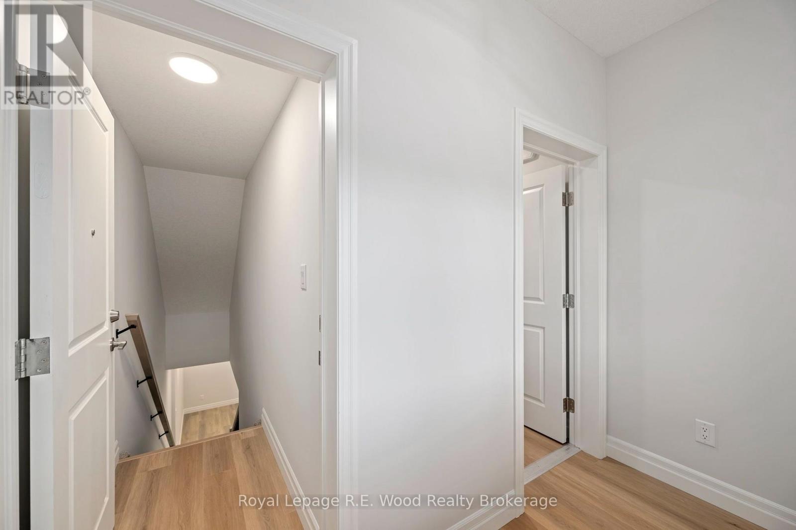 11 Hoylake Road, St. Thomas, Ontario  N5R 0R9 - Photo 3 - X13798622