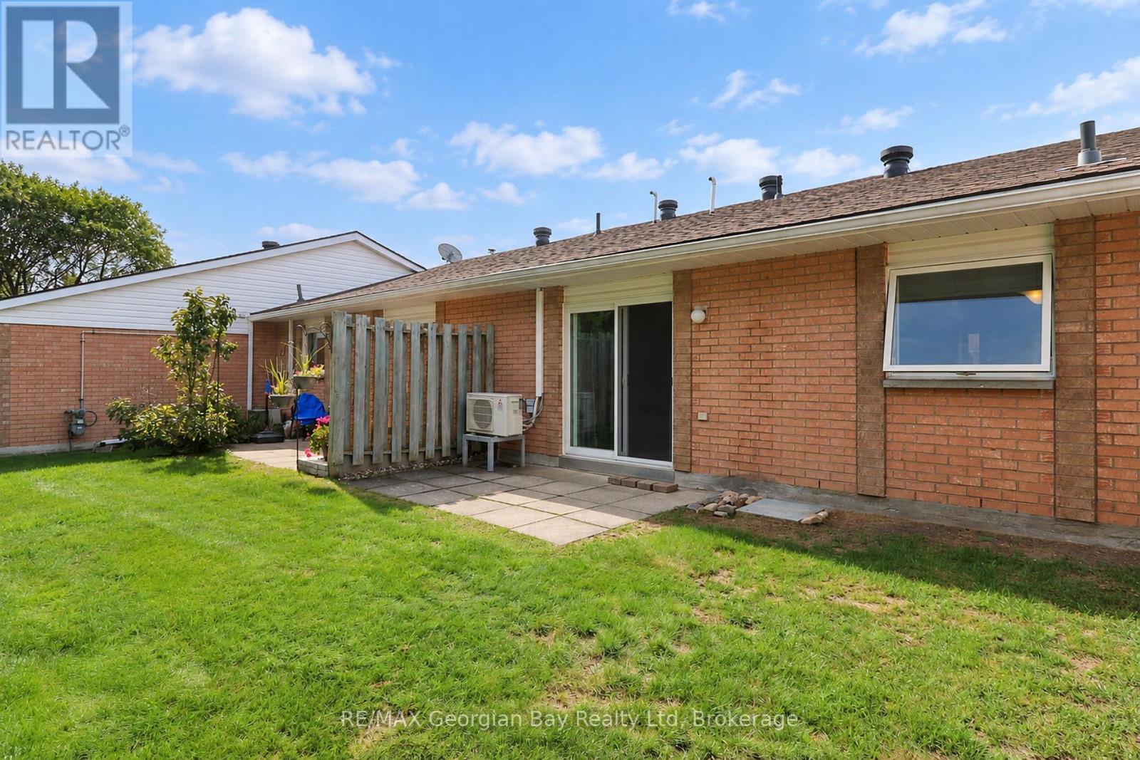 56 - 696 King Street, Midland, Ontario L4R 5B6 - Photo 23 - S13798506