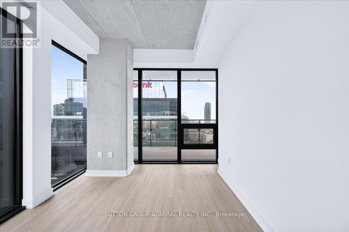 2202 - 284 King Street E, Toronto, Ontario  M5A 1K4 - Photo 25 - C13798794