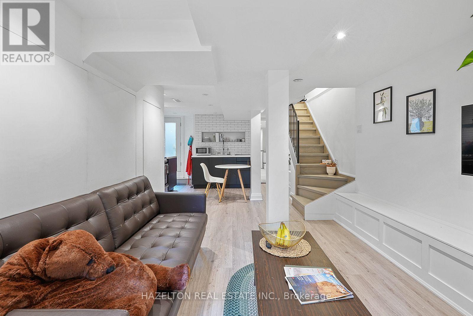 68 Montrose Avenue, Toronto, Ontario  M6J 2T7 - Photo 34 - C13798812